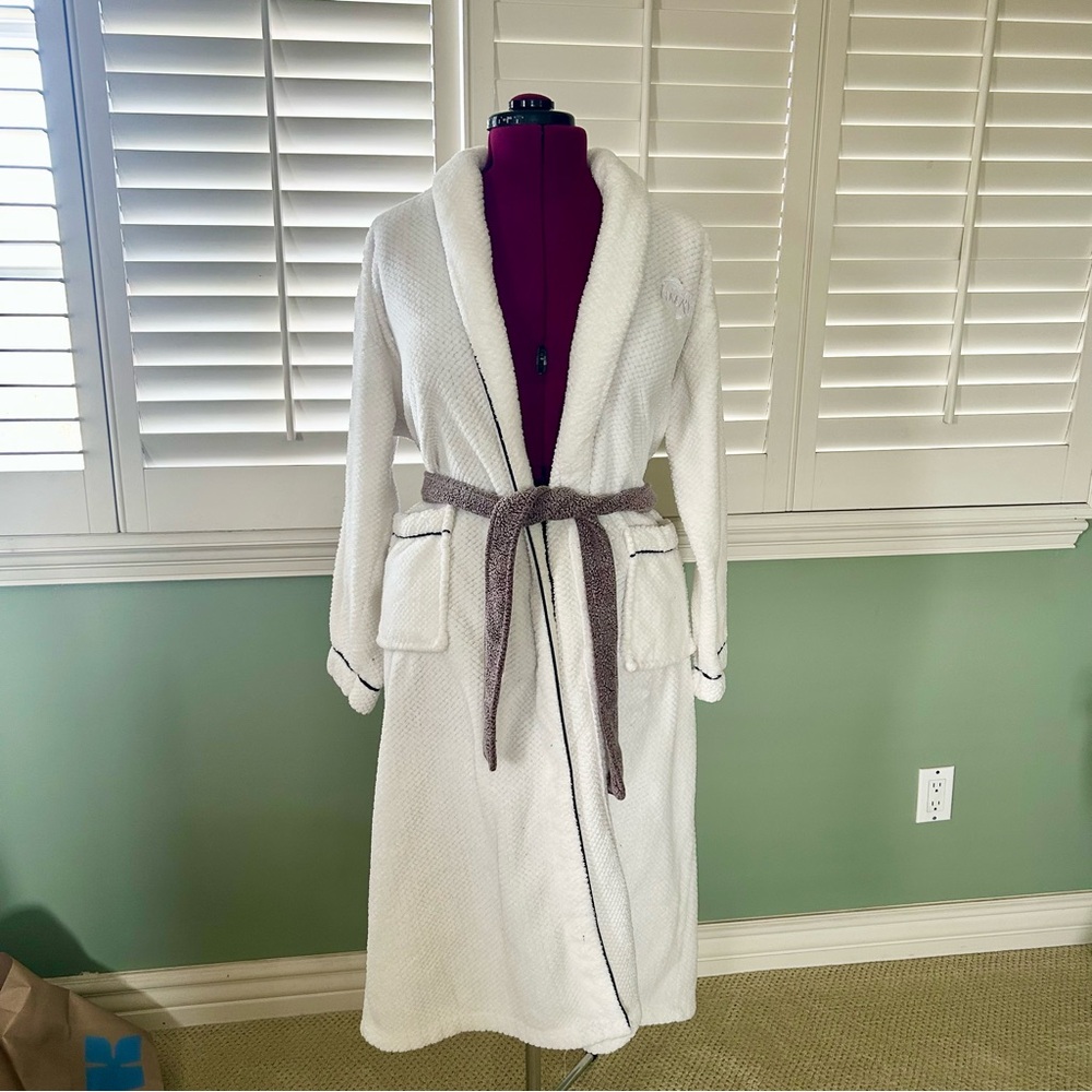 Lakers Robe Men’s One Size - Picture 2 of 3